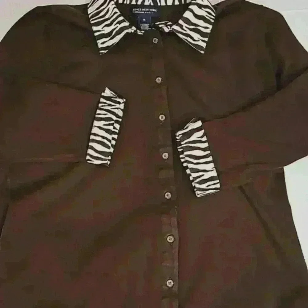 Jones NY Womens brown sweater 1X Animal print button front Cozy Warm Office
